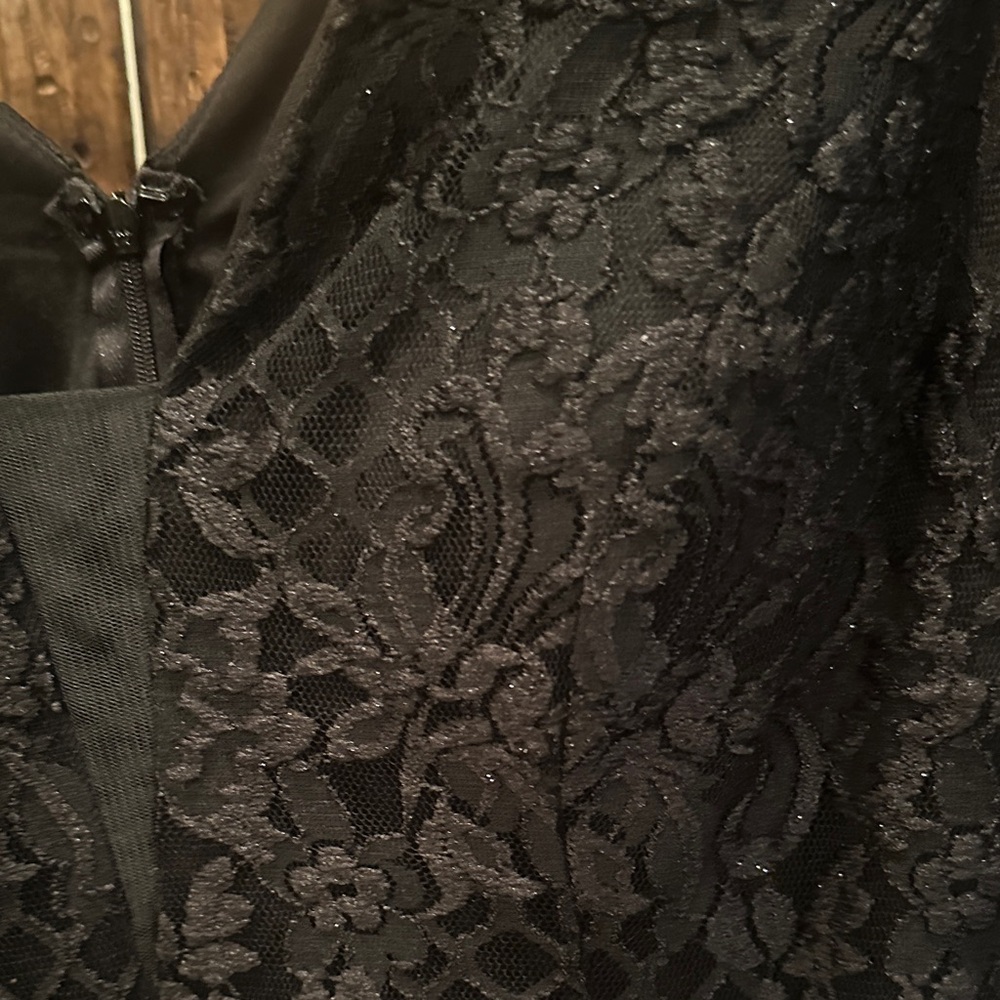 MARINA Elegant Black Lace Long Sleeve Dress NWT size 12 - Picture 4 of 4